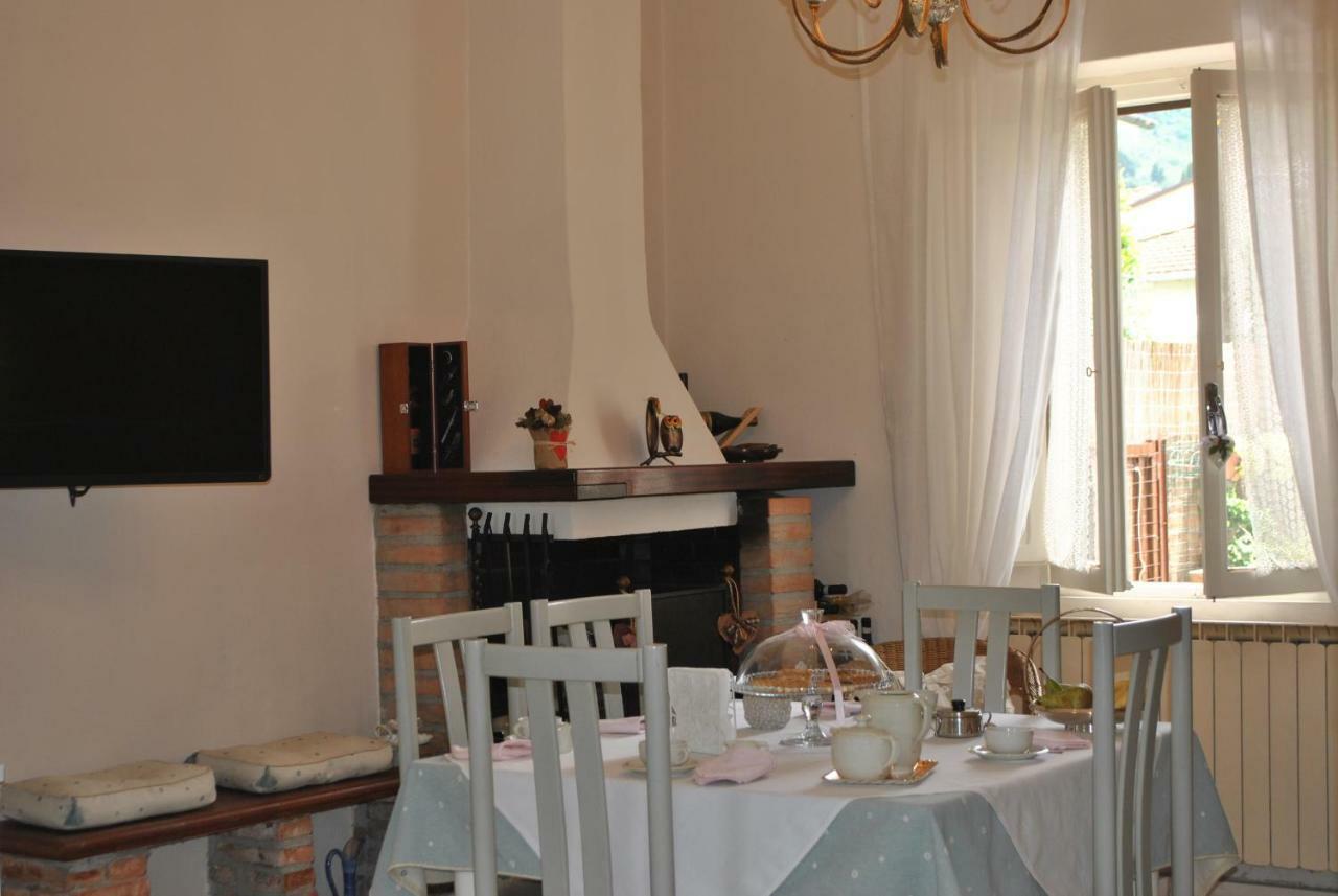 Holiday home L'altalena Mommio